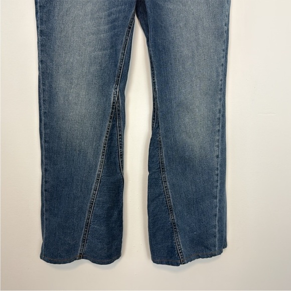 Free People. We The Free. Serafin Mid Rise Slim Bootcut Jeans. Size 30. - Picture 5 of 14